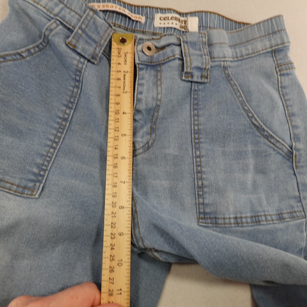 Celebrity Ace Jeans Size 7/28 Blue 90s Skater Cargo Pockets Y2K Grunge - Picture 8 of 14